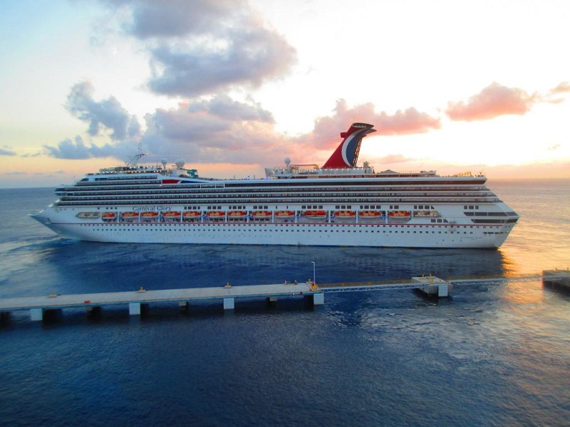 Dal 1 dicembre 2018 Carnival Cruise Line aumenta le quote di servizio