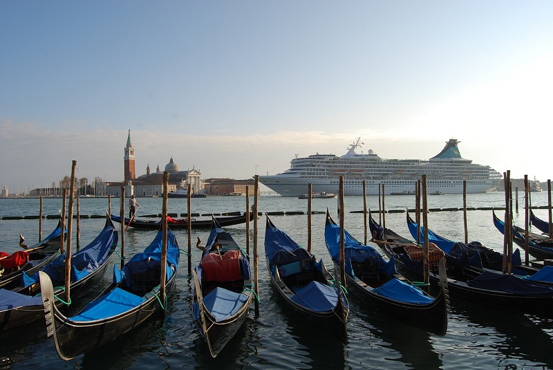 Nel 2027 torneranno le navi da crociera alla Stazione Marittima di Venezia