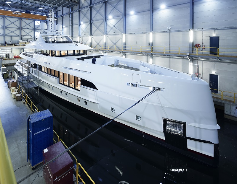 Heesen vende Project Electra