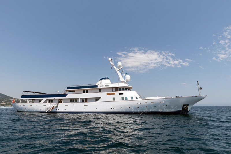 m y paloma yacht