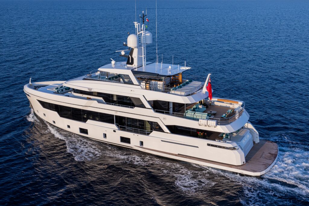RSY 38m EXP M/Y Emocean: non il classico explorer yacht