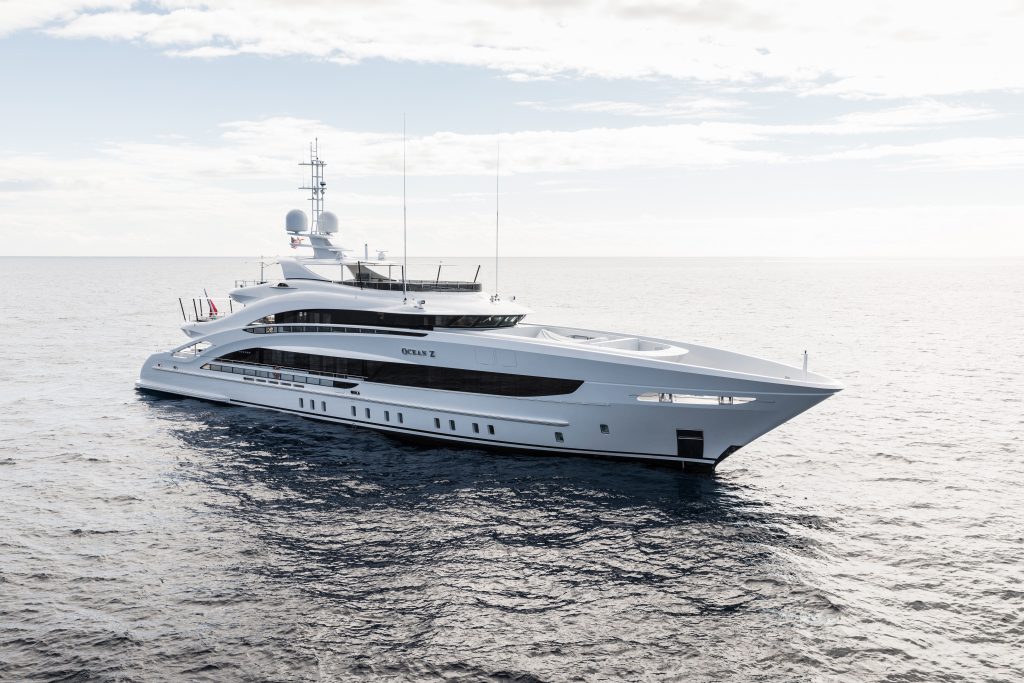 Heesen Yachts al FLIBS 2022 con Ocean Z (ex Project Aura)
