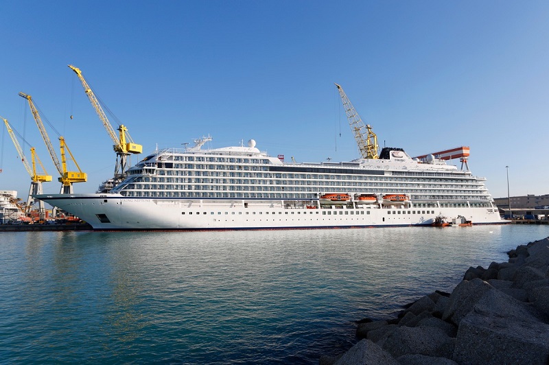 Fincantieri consegna Viking Neptune