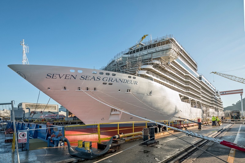 Varata ad Ancona “Seven Seas Grandeur”