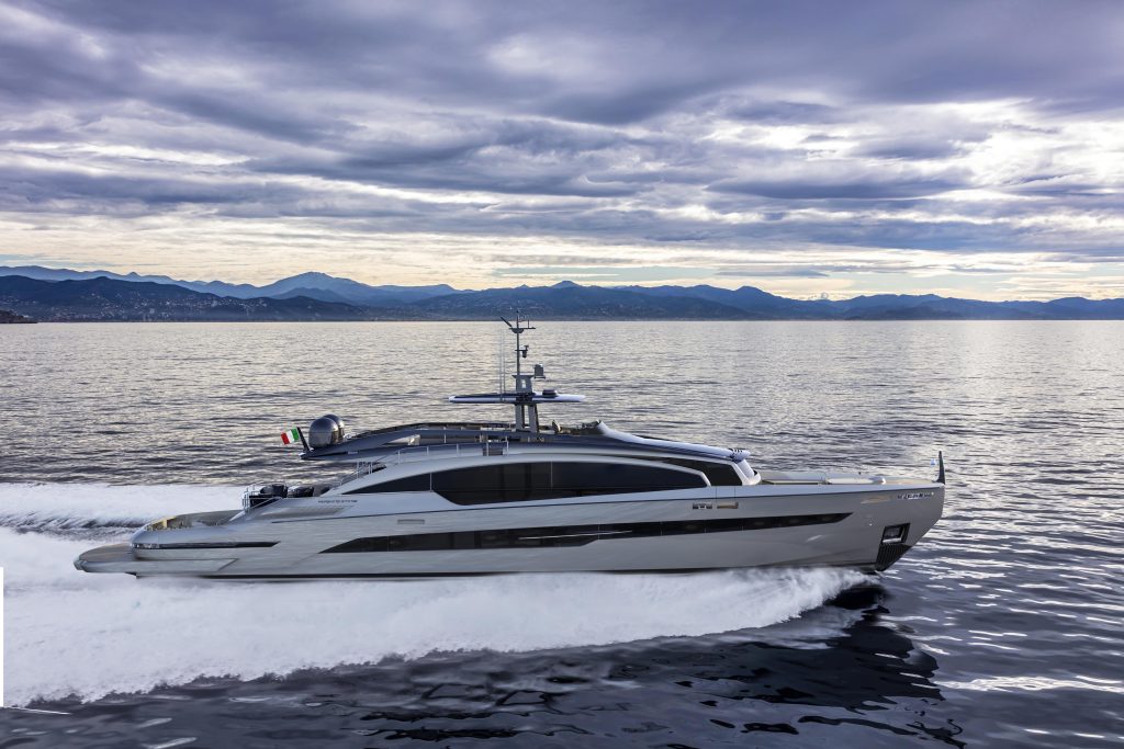 Pershing GTX 116 rivoluziona gli Sport Utility Yacht