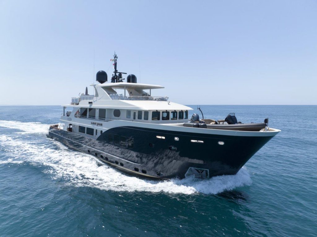 Lusben completa il refit di Lady Jade