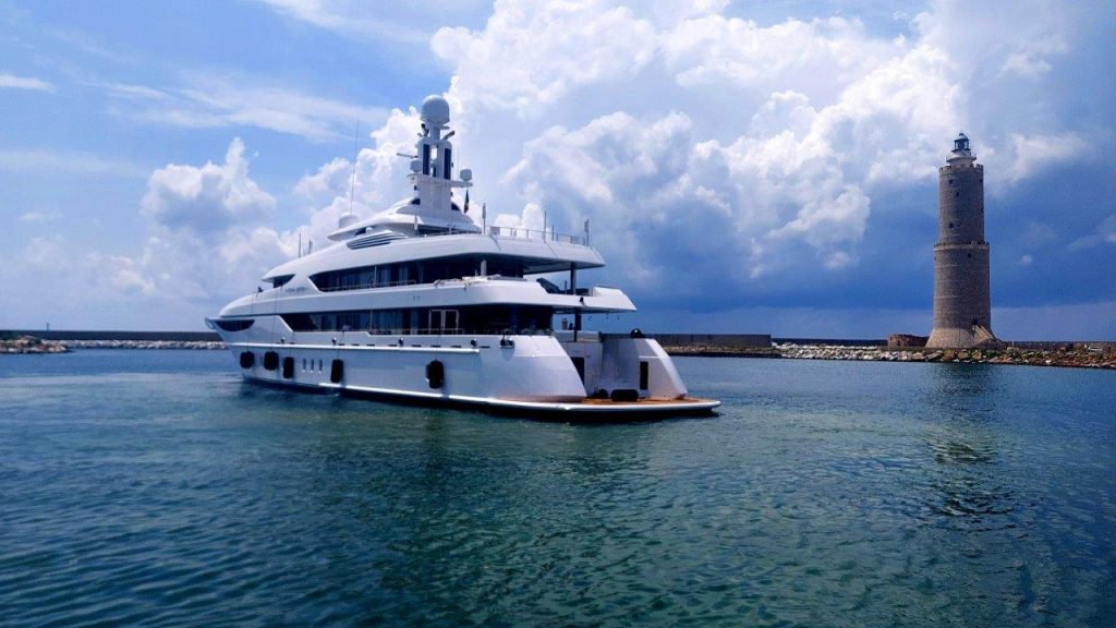 Lusben conclude il refit di M/Y Oasis