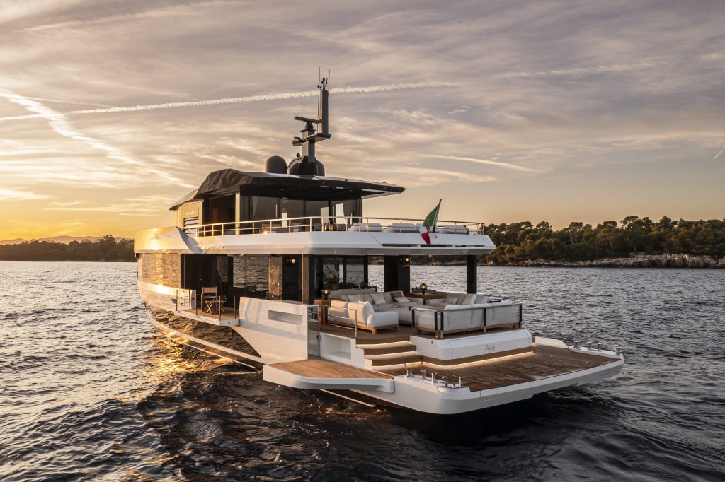 Prima vendita di Arcadia Yachts nel Medio Oriente