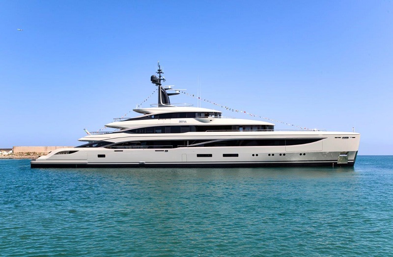 M/Y Iryna, prima unità della famiglia B.Now 67m con Oasis Deck, è pronta a navigare